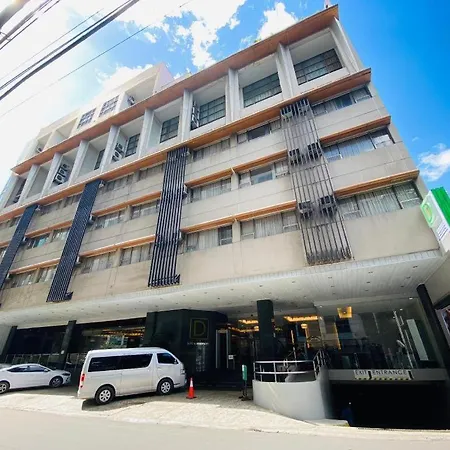 Diamond Suites & Residences-3