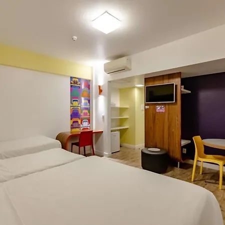Ibis Styles Balneario Camboriu - 1 Quadra Do Mar-3
