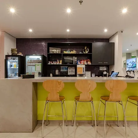 Ibis Styles Balneario Camboriu - 1 Quadra Do Mar-2