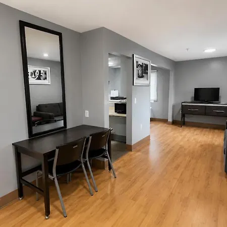 Welcome Suites Hazelwood Extended Stay Hotel-3