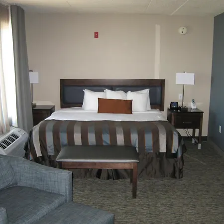 Wingate By Wyndham Fargo-2