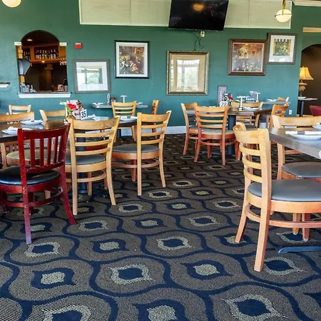 Wyndham Garden Madison Fitchburg-3