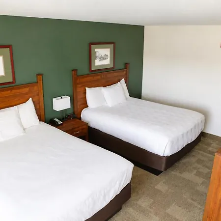 Boothill Inn And Suites-2