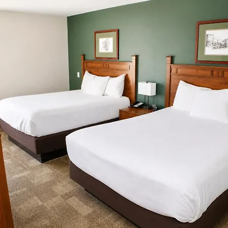 Boothill Inn And Suites-3