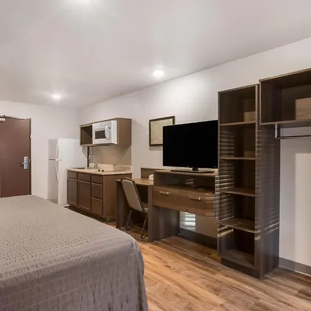 Woodspring Suites Atlanta Newnan-2