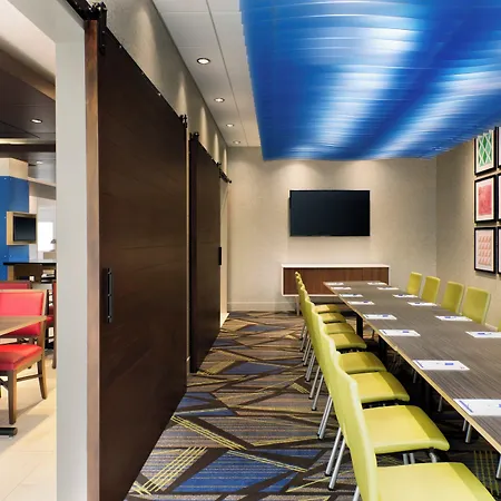 Holiday Inn Express & Suites - Savannah W - Chatham Parkway By Ihg-3