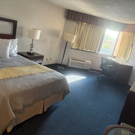 Apm Inn & Suites-2
