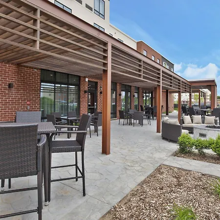 Courtyard By Marriott St. Joseph-Benton Harbor-2