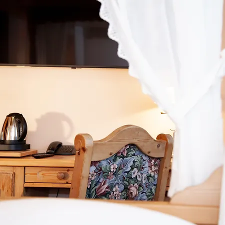 Hotel Lonac-3