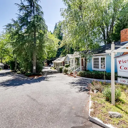 Piety Hill Cottages-3