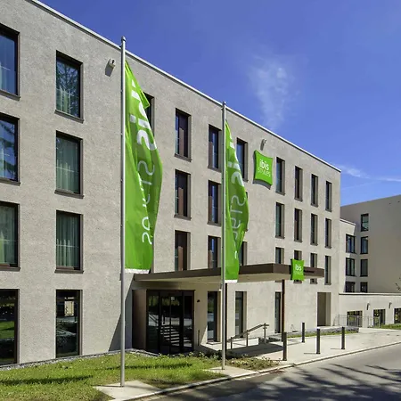 ibis Styles Friedrichshafen-3