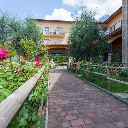 Hotel Villa Isabella-2