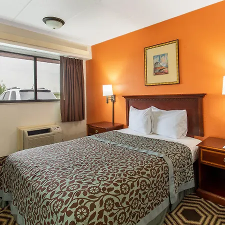 Travelodge By Wyndham South Holland-2