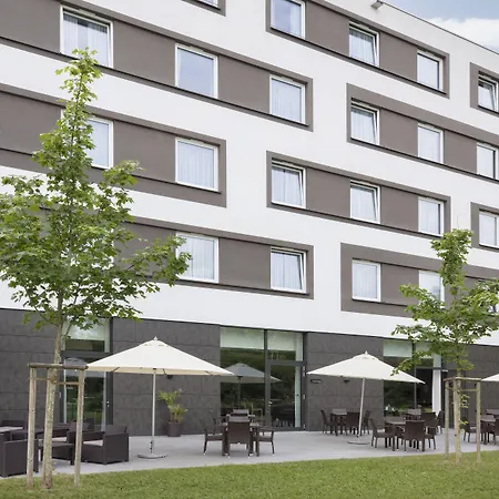 Holiday Inn Express Friedrichshafen By Ihg-2