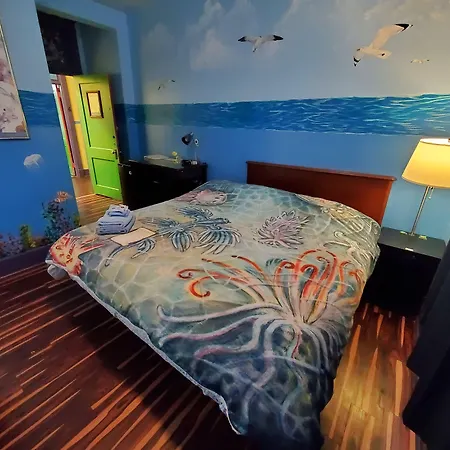 The Pirate Haus Inn-3