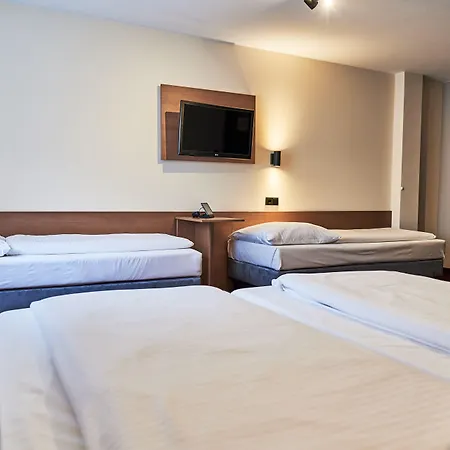 McDreams Hotel München - Messe-3