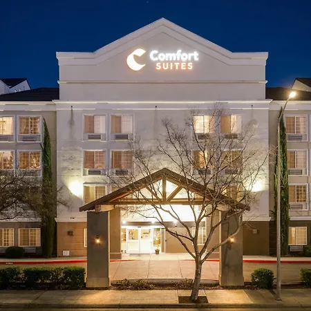 Comfort Suites Clovis - Fresno-3