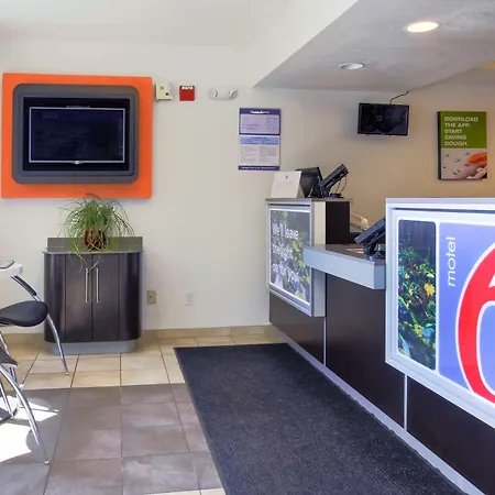 Motel 6-Medford, Or-3