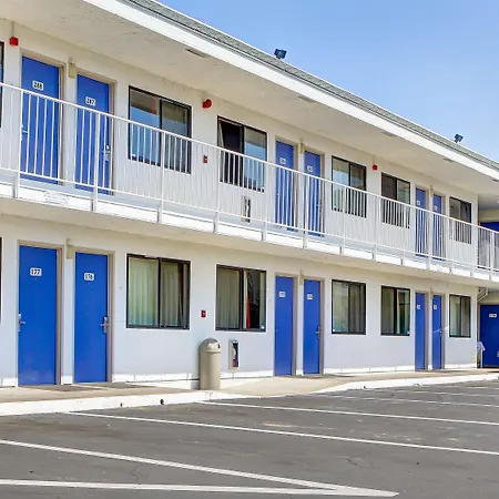 Motel 6-Medford, Or-2