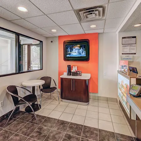 Motel 6-Niantic, Ct - New London-2