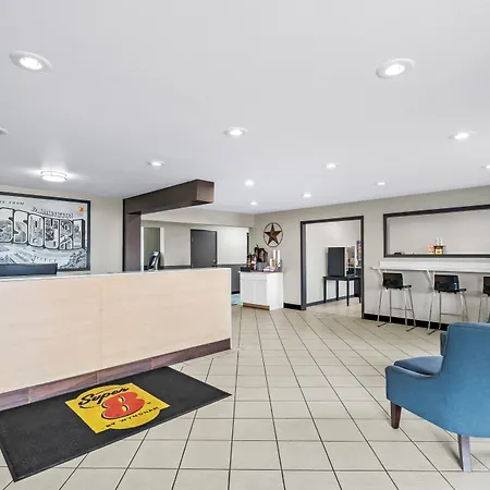 Super 8 By Wyndham Farmington-3