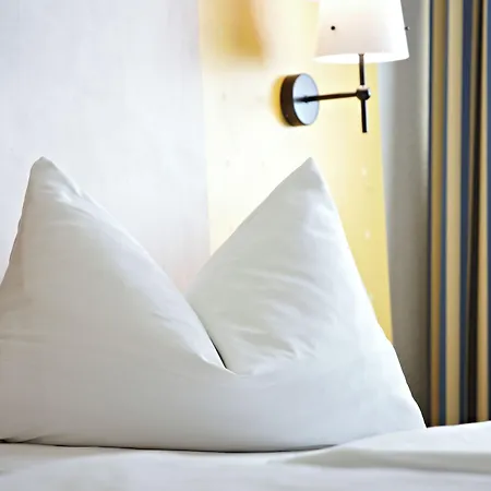 IntercityHotel Stralsund-2