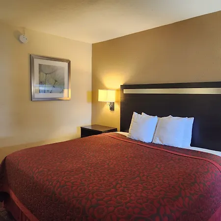 Days Inn By Wyndham Hammond-3
