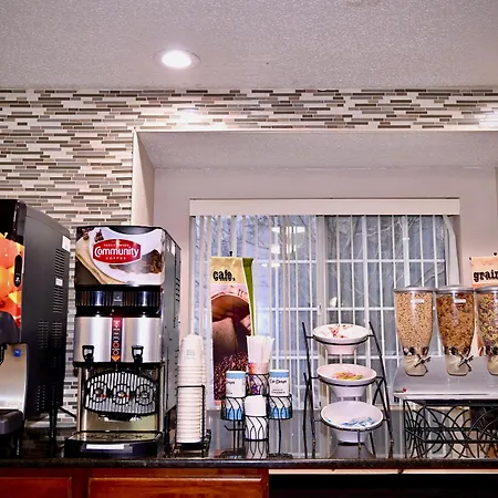 Microtel Inn By Wyndham - Murfreesboro-3
