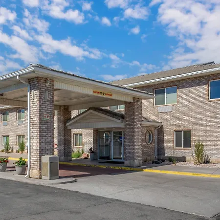 Quality Inn & Suites Fillmore I-15-2