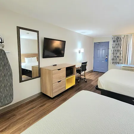 Days Inn By Wyndham Portland/Corpus Christi-3