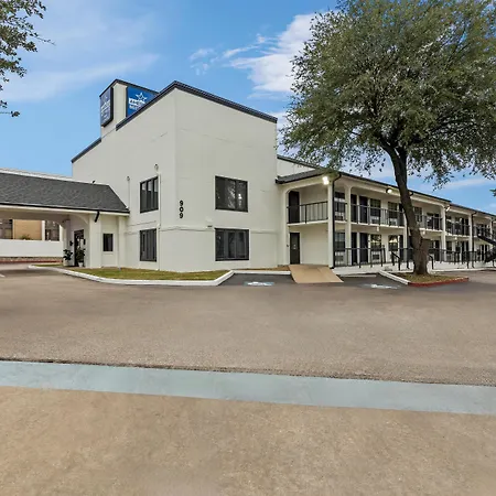 Americas Best Value Inn Austin-3