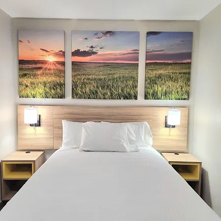 Days Inn By Wyndham Mcallen-2
