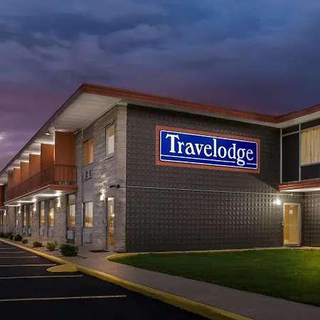 Travelodge By Wyndham Bloomington-2