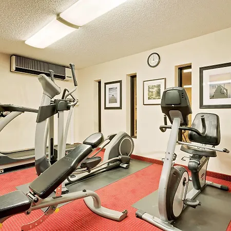Ramada By Wyndham Provo-2
