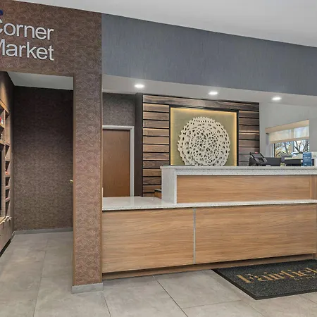 Fairfield Inn & Suites Billings-3
