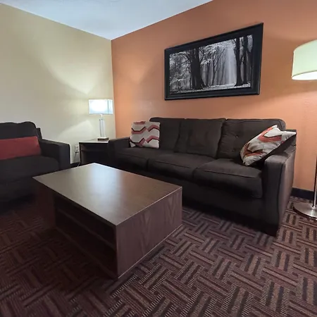 Super 8 By Wyndham Carbondale-3