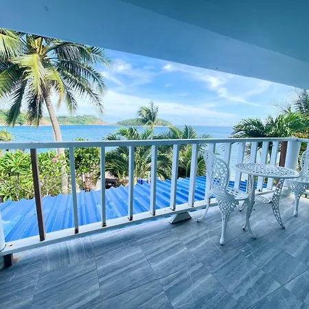 Naiharn On The Rock Resort Phuket-3