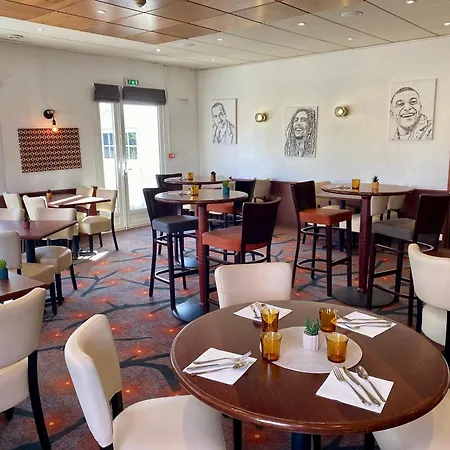 Brit Hotel Le Kerann Nantes St Herblain - Zac De La Lorie-3
