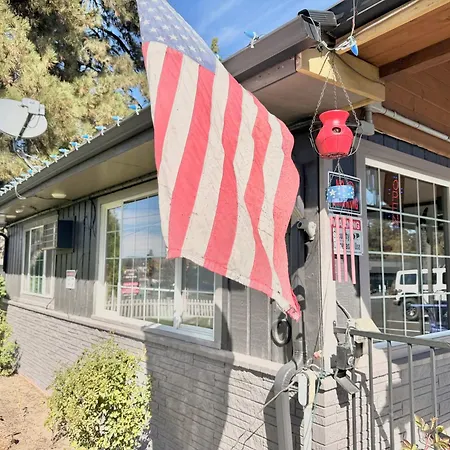 Cascade Lodge Boutique-2