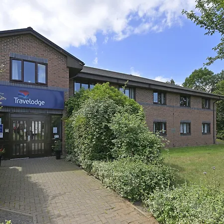 Travelodge Stratford Alcester-3