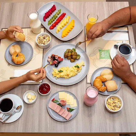 Ibis Styles Lima Benavides Miraflores-3