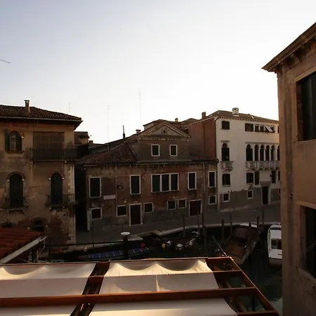 Hotel Dalla Mora-2