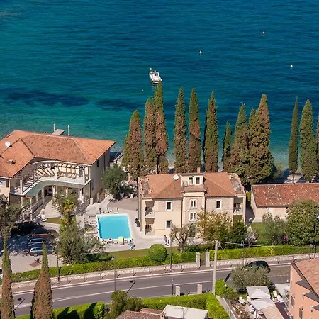 Hotel Baia Dei Pini-2