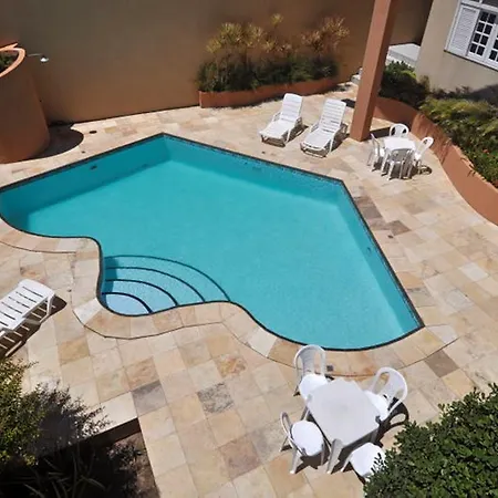 Hotel Praia 2000-2