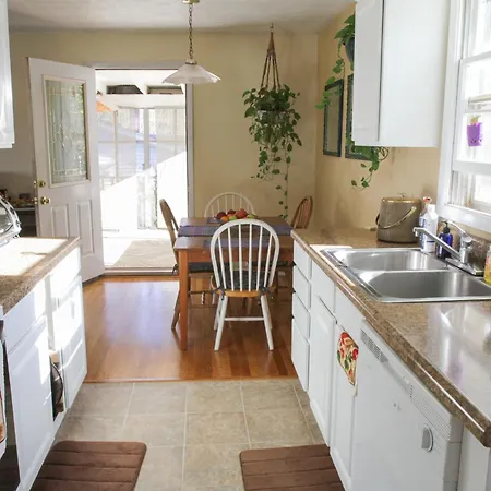 Fairhaven Guesthouse-3