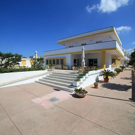 Hotel Albatros-3