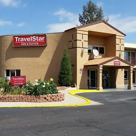 Travelstar Inn & Suites-2