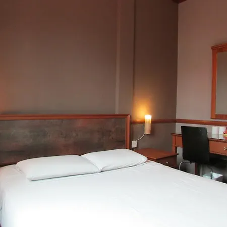 Four Chain View Hotel-2