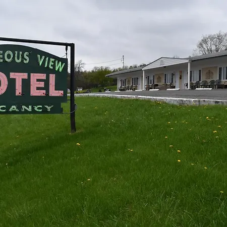 Gorgeous View Motel-3