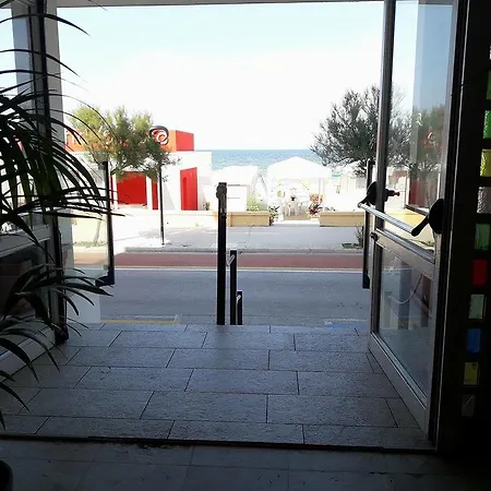 Hotel Beaurivage-3